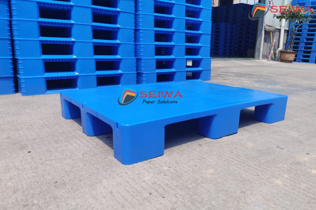 Pallet nhựa phẳng XF1180-150